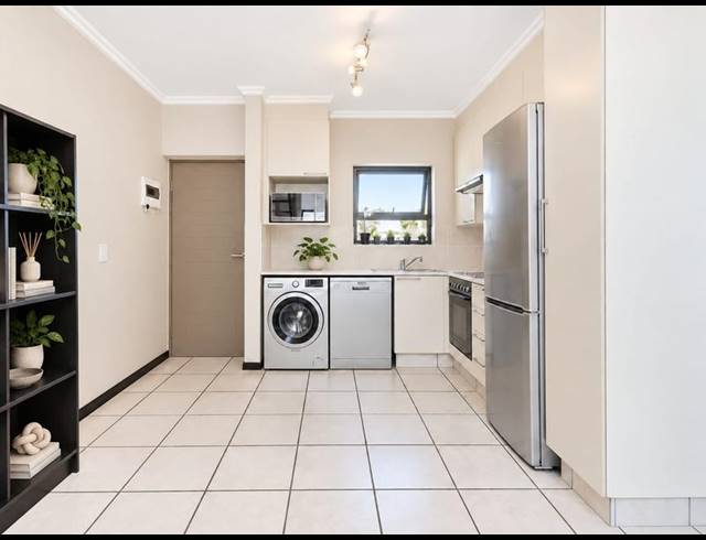 1 BEDROOM APARTMENT FOR SALE IN DOUGLASDALE